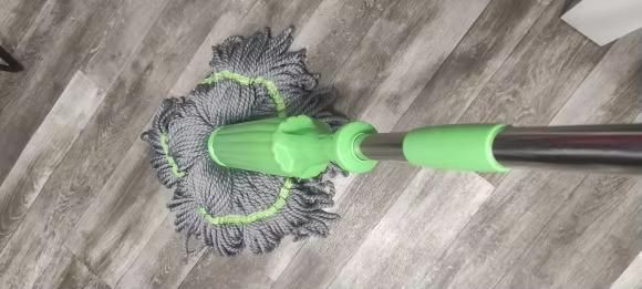 55CM Extra Wide Diameter Microfiber Mop Head with Green Handle
